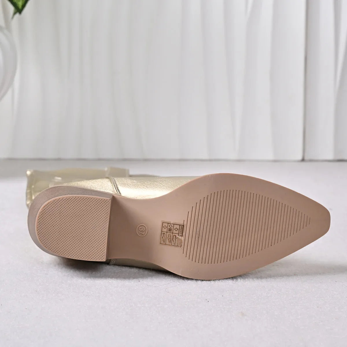 Women's PU Leather Western Embroidered Waterproof Knee-High Pointed Toe High Heel Cowgirl Boots - CB024